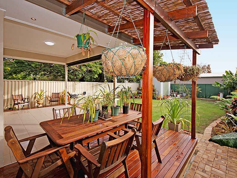 79 Dart Street, Redland Bay QLD 4165