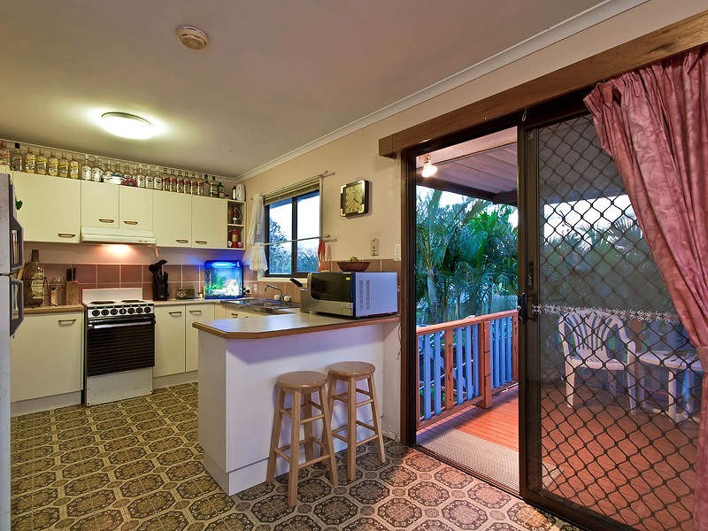 40 Makaha Drive, Birkdale QLD 4159