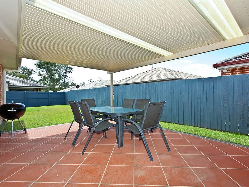 8 Timkelnik Crescent, Victoria Point QLD 4165