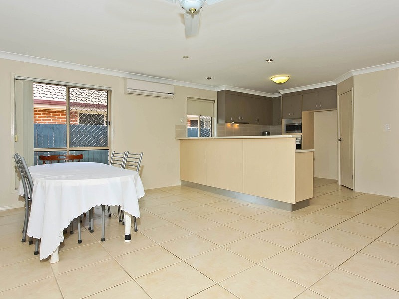 8 Timkelnik Crescent, Victoria Point QLD 4165