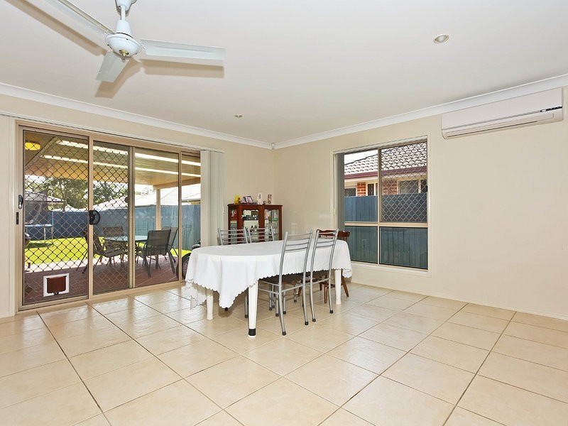 8 Timkelnik Crescent, Victoria Point QLD 4165