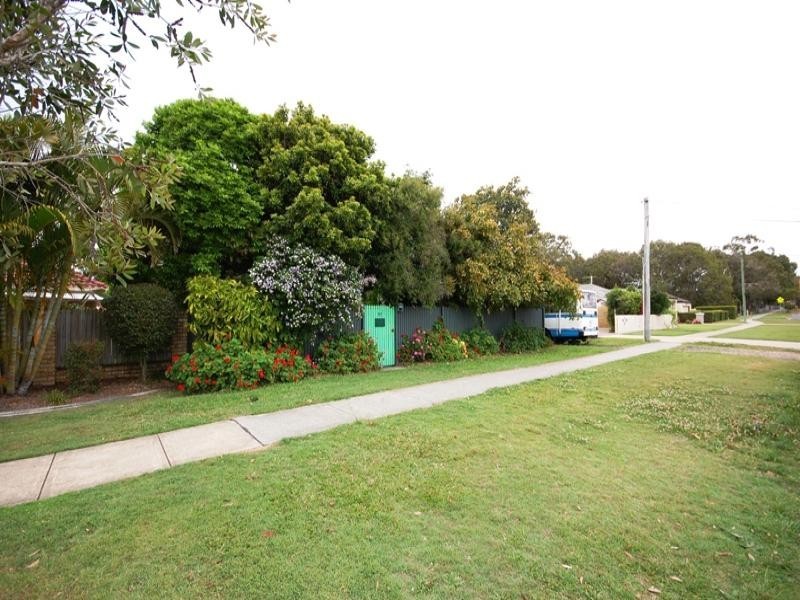 77 Queen Street, Cleveland QLD 4163