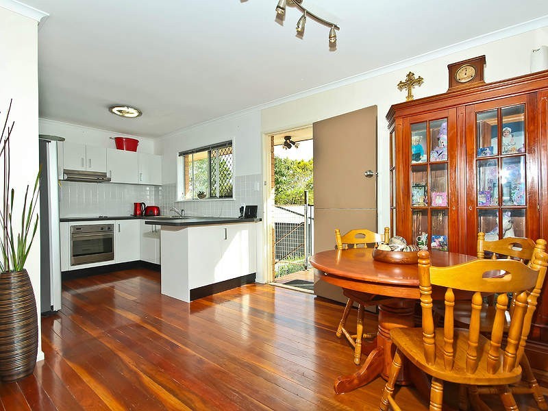 4-6 Thomas Street, Birkdale QLD 4159