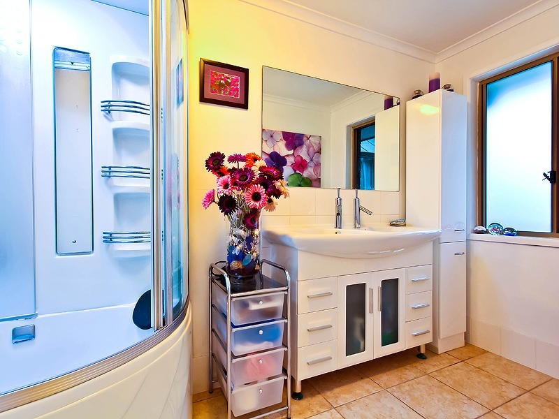 12 Falcon Avenue, Thornlands QLD 4164