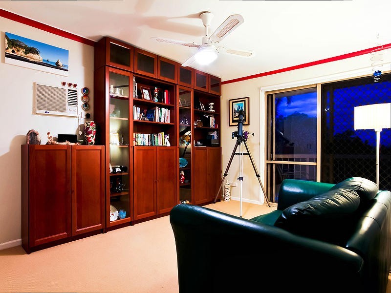 12 Falcon Avenue, Thornlands QLD 4164