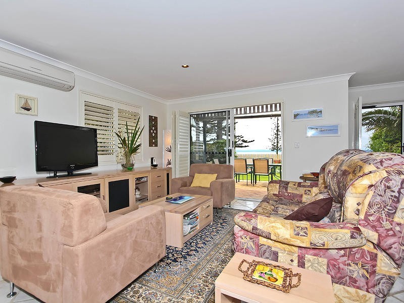 2/192 Shore Street North, Cleveland QLD 4163