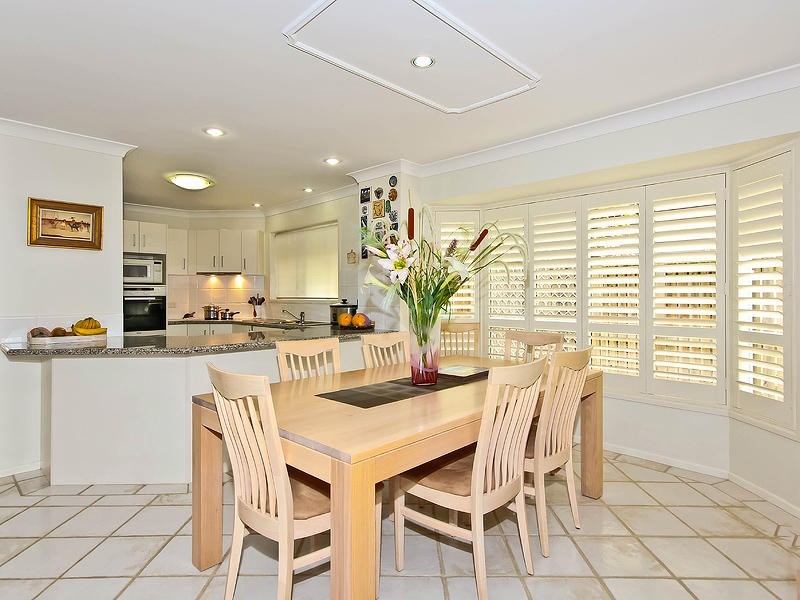 2/192 Shore Street North, Cleveland QLD 4163