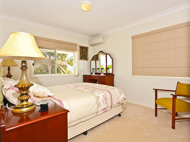 2/192 Shore Street North, Cleveland QLD 4163