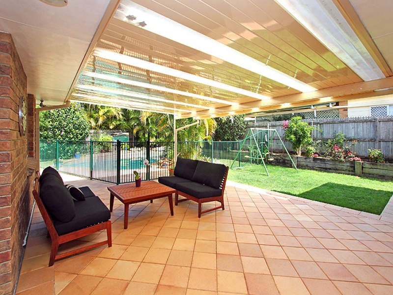 23 Poinciana Avenue, Victoria Point QLD 4165