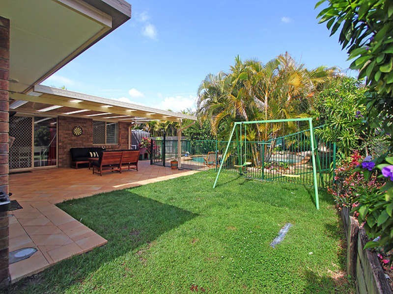 23 Poinciana Avenue, Victoria Point QLD 4165