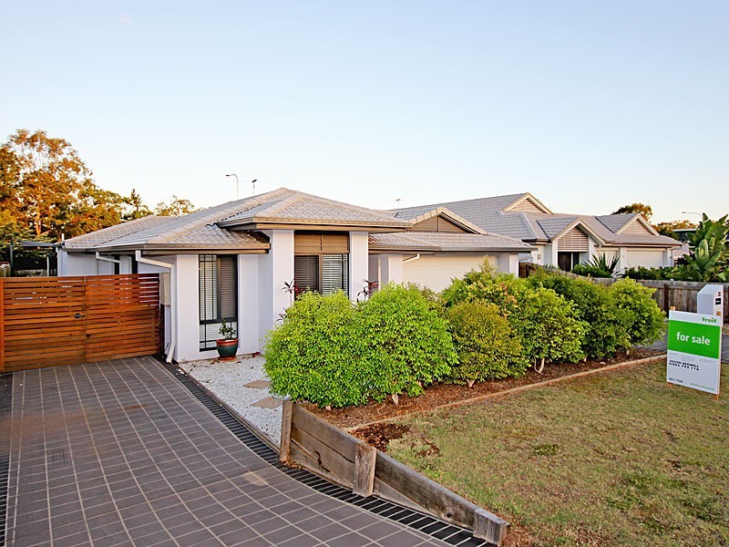 33 Kerder Street, Thornlands QLD 4164