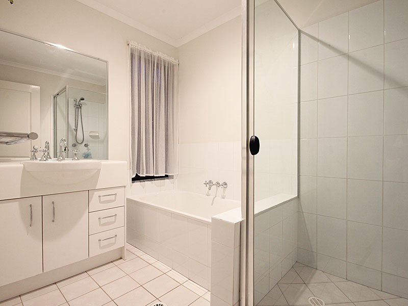 33 Kerder Street, Thornlands QLD 4164