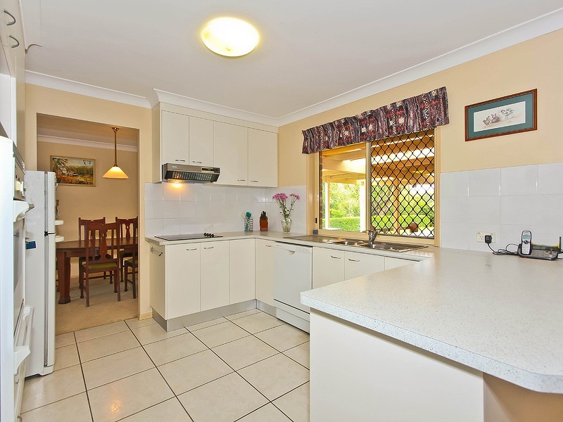 10 Flamingo Crescent, Thornlands QLD 4164