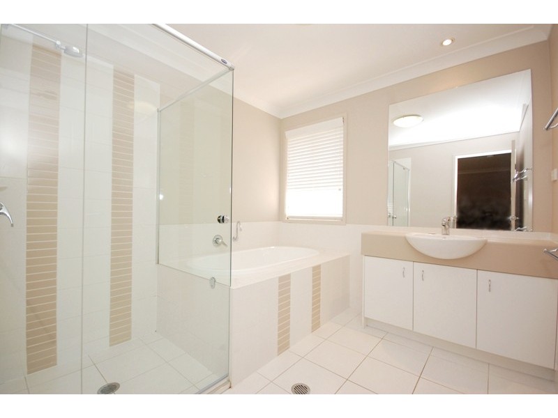 1 Thornlands Road, Thornlands QLD 4164