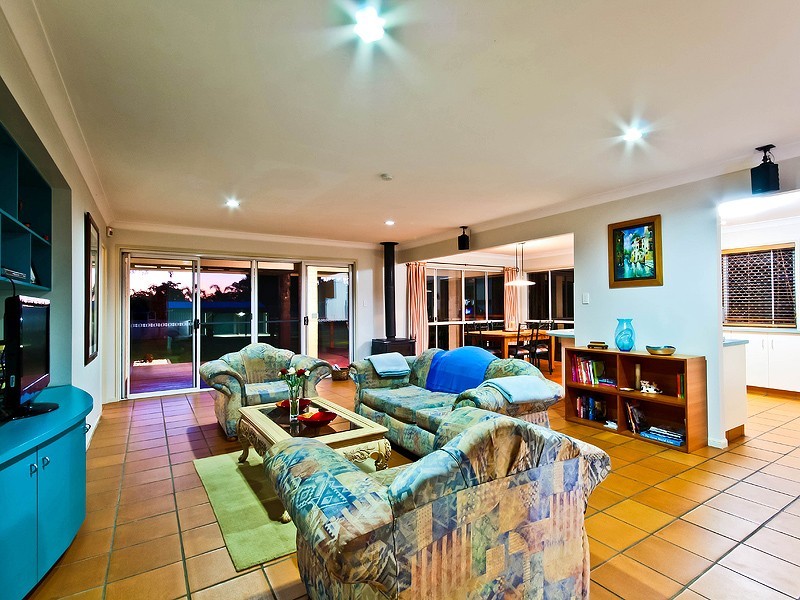 9 Woodlands Drive, Thornlands QLD 4164