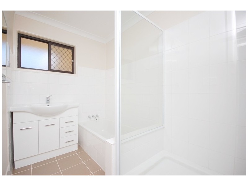 19 High View Drive, Cleveland QLD 4163