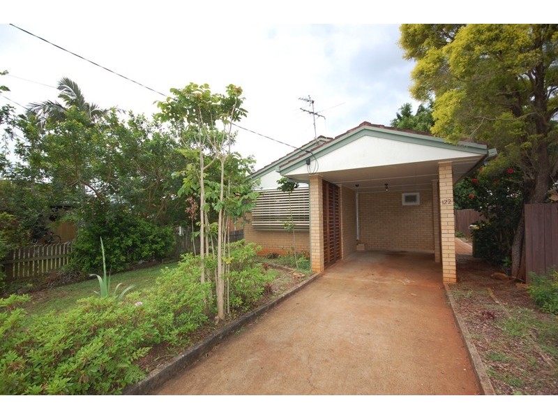 122 Dart Street, Redland Bay QLD 4165