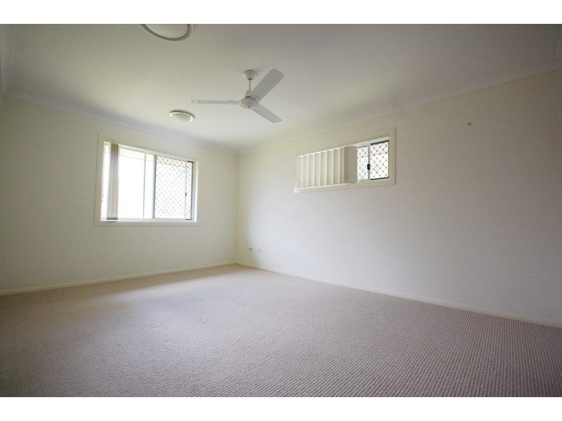 76 Ebony Crescent, Redland Bay QLD 4165