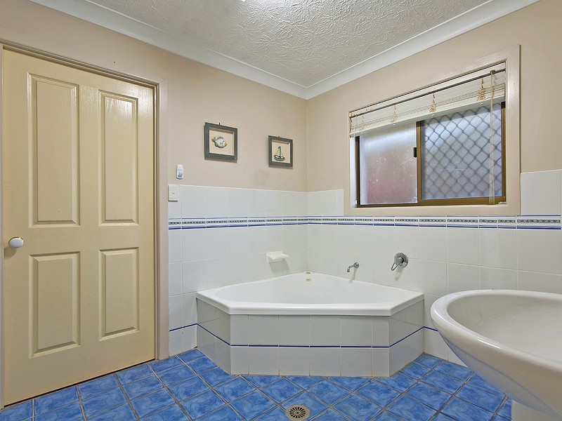 29 Fernbourne Road, Wellington Point QLD 4160