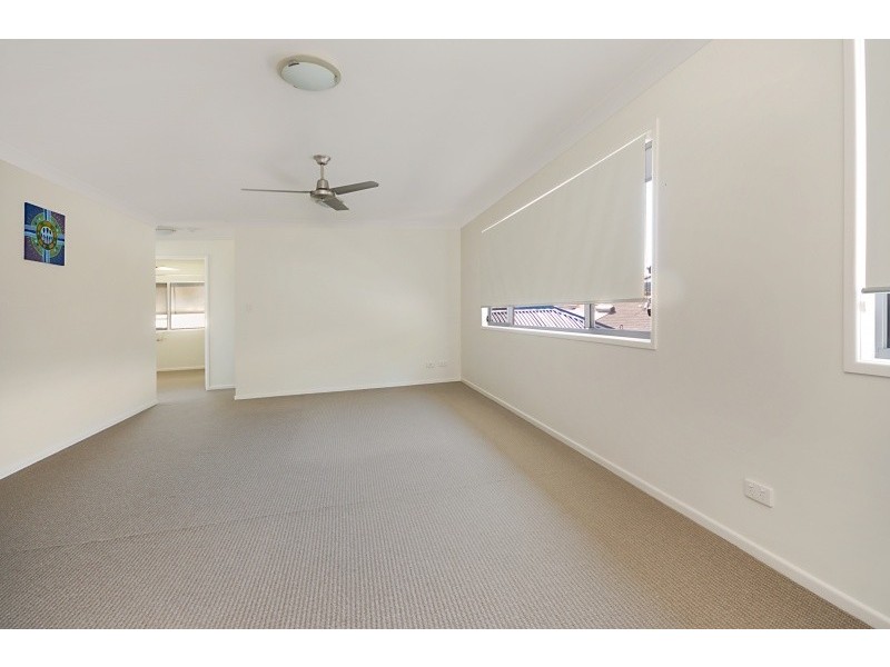 9 Cyan Place, Redland Bay QLD 4165