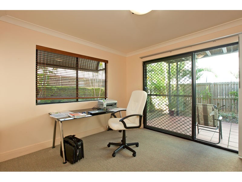 8/68 Shore Street East, Cleveland QLD 4163