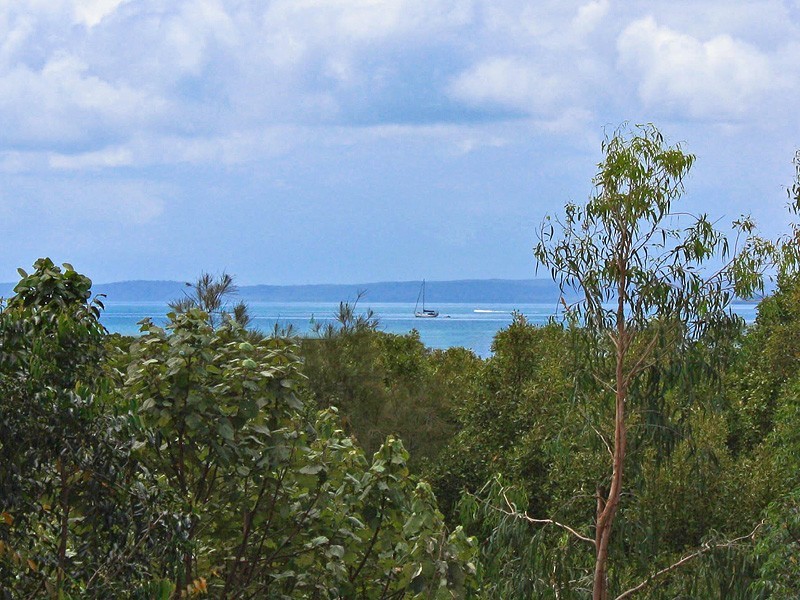 48 Raby Esplanade, Ormiston QLD 4160