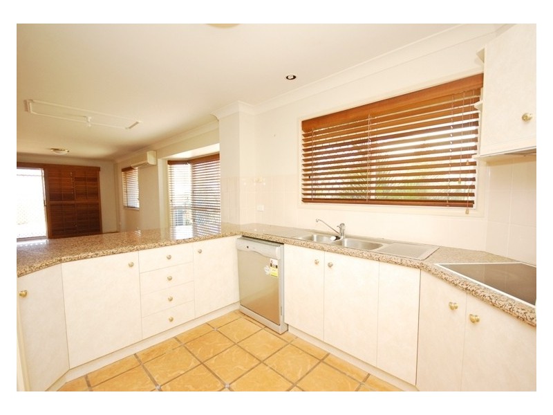 1/192 Shore Street North, Cleveland QLD 4163