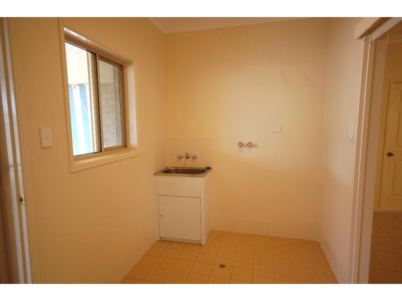 5 Mallan Terrace, Birkdale QLD 4159