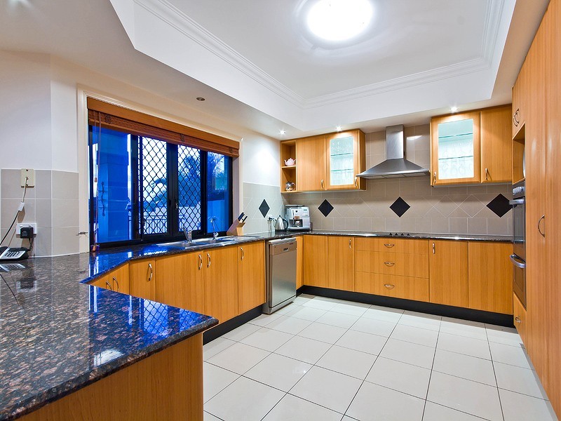 24 Helena Street, Wellington Point QLD 4160