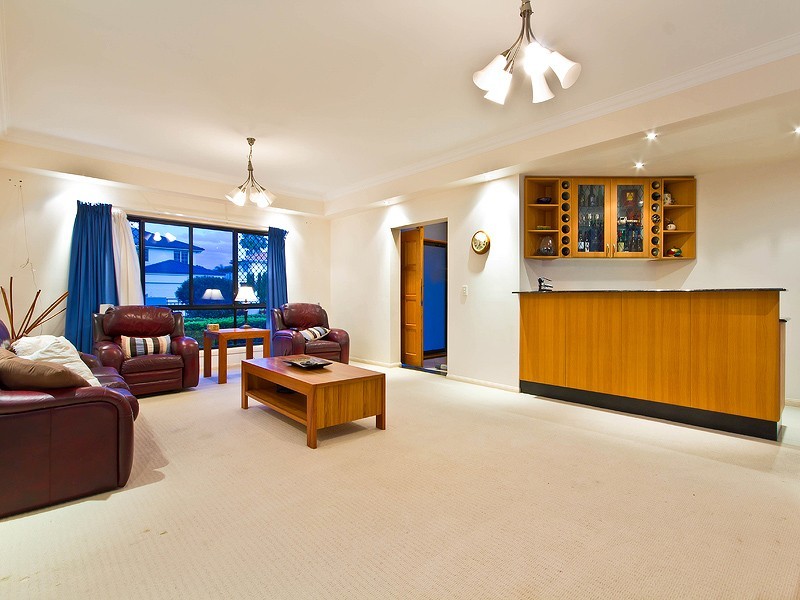 24 Helena Street, Wellington Point QLD 4160