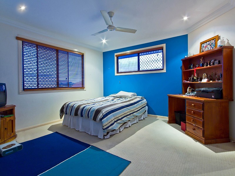 24 Helena Street, Wellington Point QLD 4160