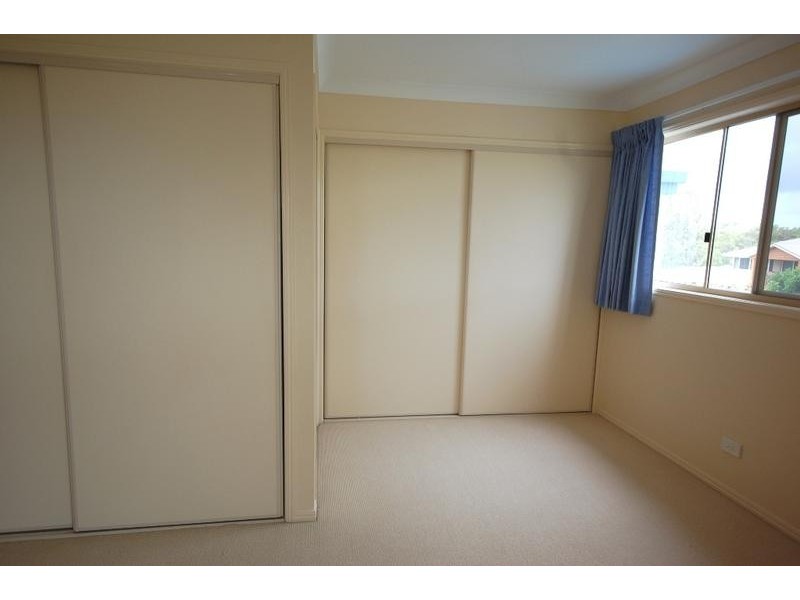 5 Mallan Terrace, Birkdale QLD 4159