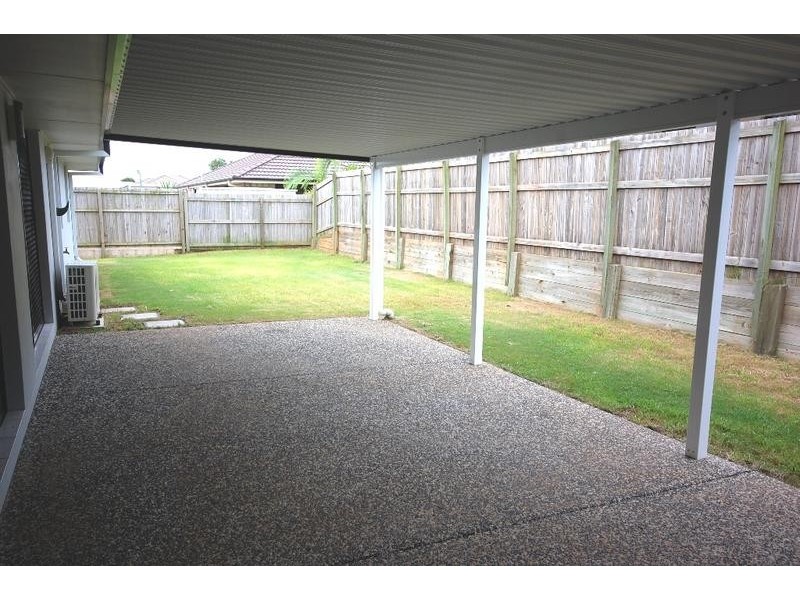 13 Foote Street, Redland Bay QLD 4165