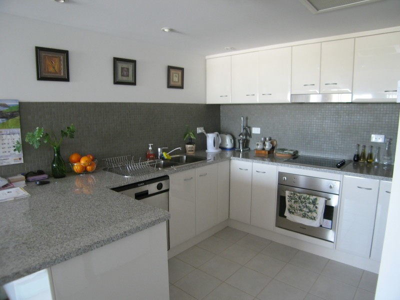 17/32 Middle Street, Cleveland QLD 4163