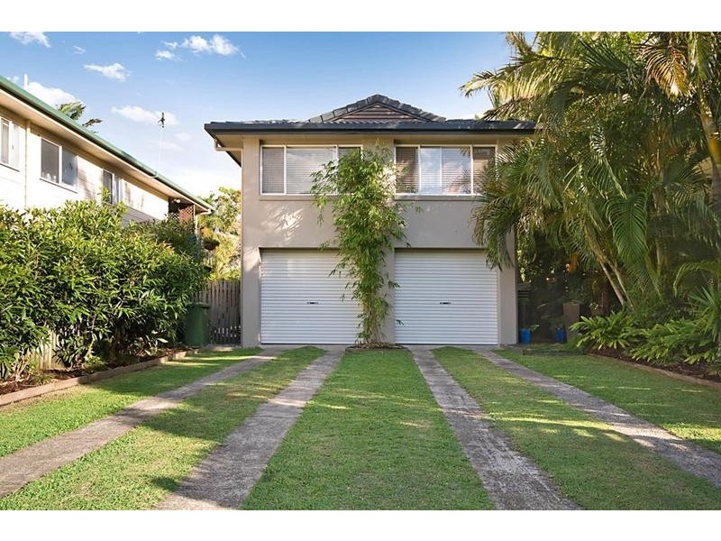 37 Rusbrook Street, Redland Bay QLD 4165