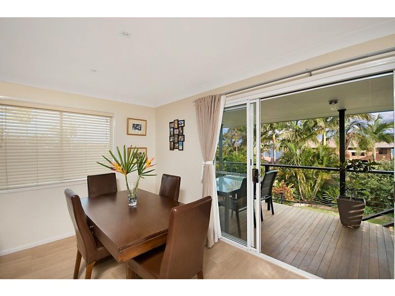 37 Rusbrook Street, Redland Bay QLD 4165
