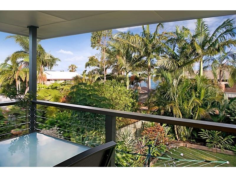 37 Rusbrook Street, Redland Bay QLD 4165