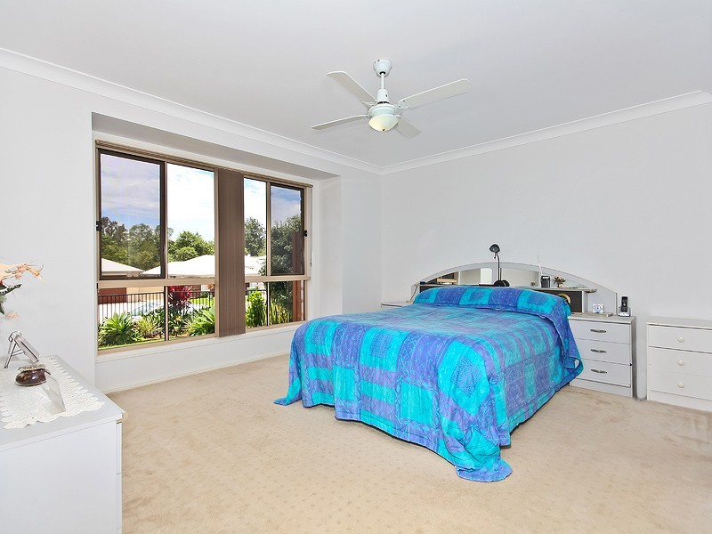 35 Sunningdale Drive, Redland Bay QLD 4165