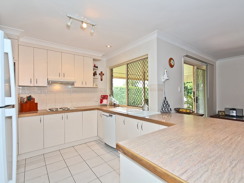 13 Stacey Court, Victoria Point QLD 4165