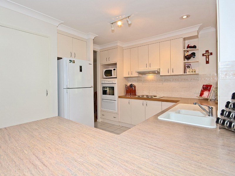 13 Stacey Court, Victoria Point QLD 4165