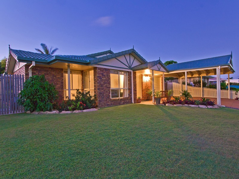 13 Stacey Court, Victoria Point QLD 4165