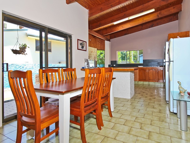 136 Passage Street, Cleveland QLD 4163