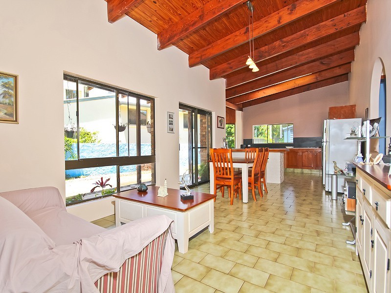 136 Passage Street, Cleveland QLD 4163