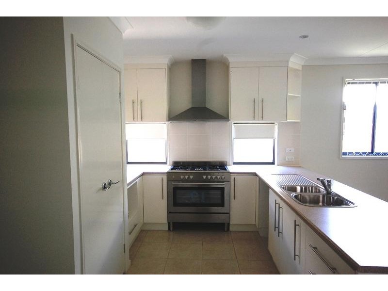 57a School Road, Victoria Point QLD 4165
