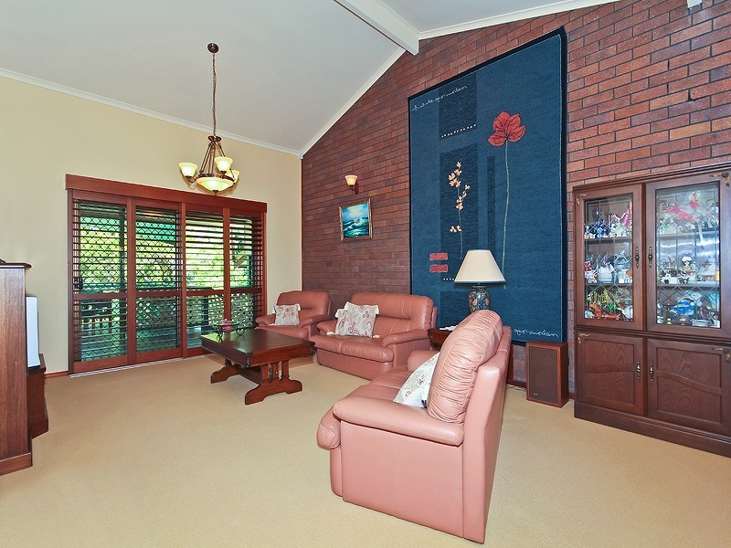 5 Noela Court, Rochedale South QLD 4123