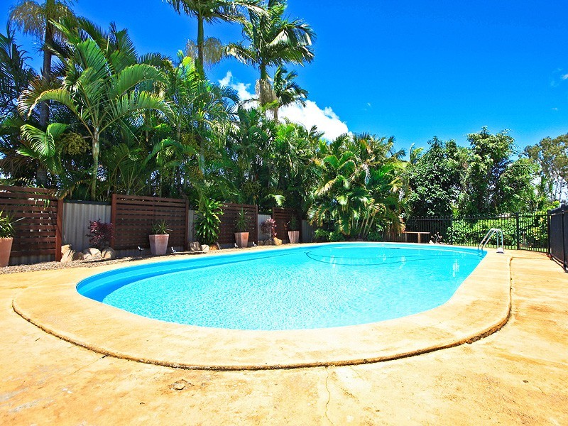 5 Albatross Street, Victoria Point QLD 4165