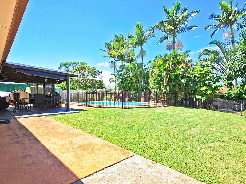 5 Albatross Street, Victoria Point QLD 4165