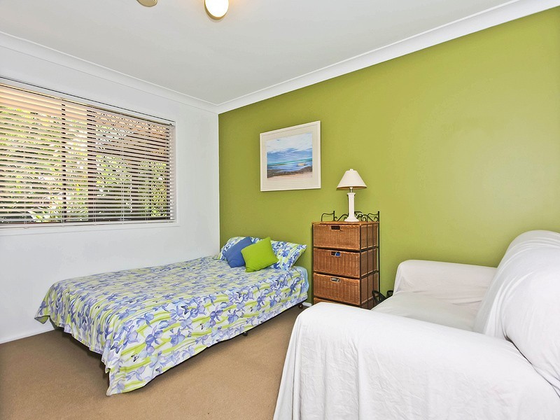 5 Albatross Street, Victoria Point QLD 4165