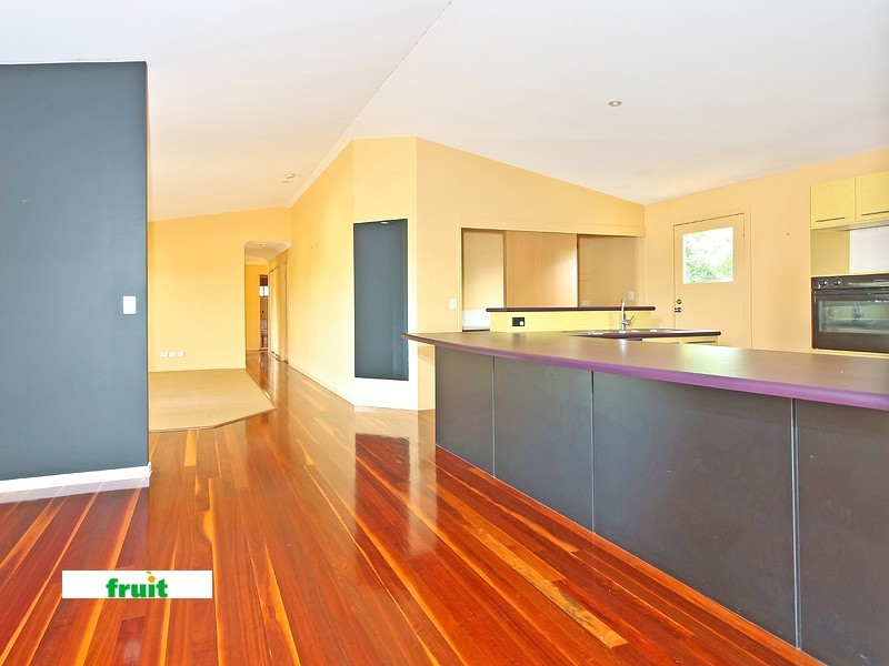 6a Charles Street, Birkdale QLD 4159