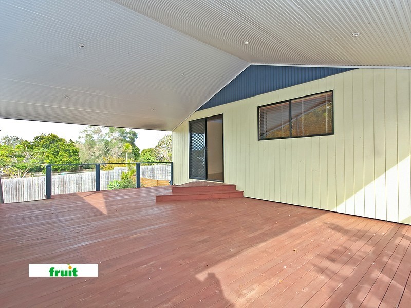 6a Charles Street, Birkdale QLD 4159